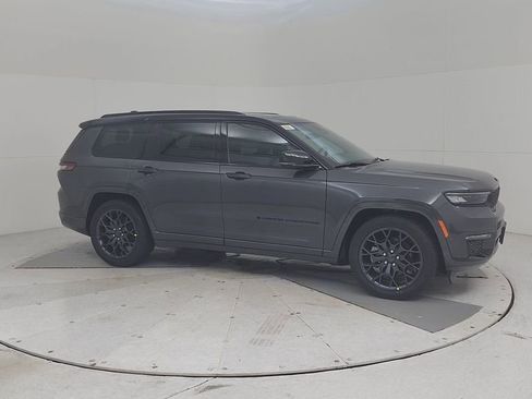 New 2025 Jeep Grand Cherokee L Summit w/ Obsidian Package image 3