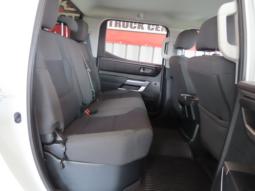 Used 2023 Toyota Tundra SR5 w/ SR5 Convenience Package AWD/4WD image 29