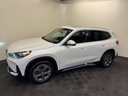 Used 2023 BMW X1 xDrive28i w/ Premium Package image 26