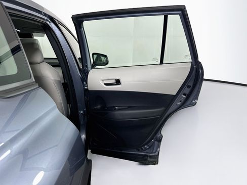 Used 2026 Toyota Corolla Cross L FWD image 28