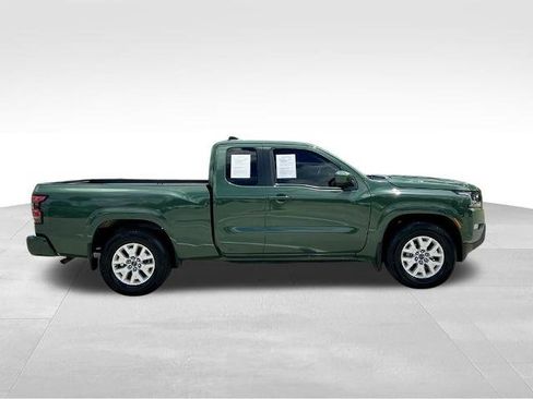 Certified 2024 Nissan Frontier SV w/ SV Convenience Package RWD image 5