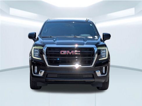 Used 2023 GMC Yukon XL SLE w/ Gmc Pro Safety Plus Package RWD image 10