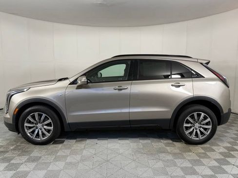 Certified 2023 Cadillac XT4 Sport FWD image 3
