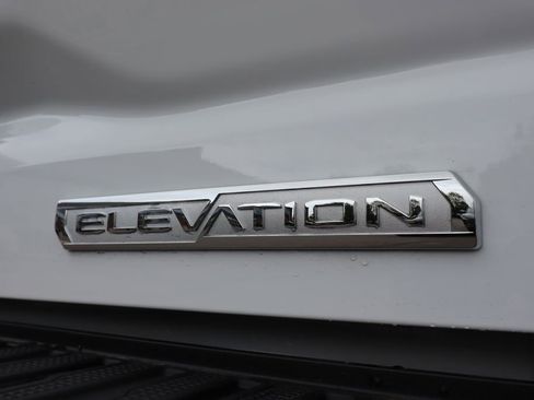 Used 2024 GMC Sierra 1500 Elevation image 35