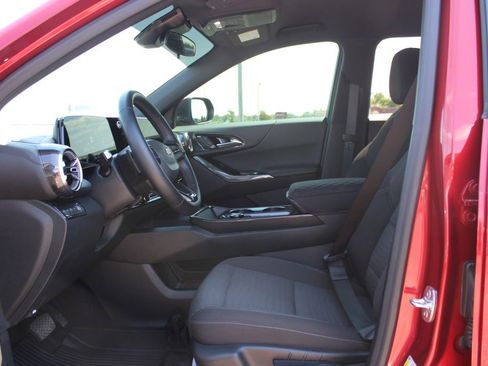Used 2026 Chevrolet Equinox LT w/ LPO, Floor Liner Package AWD/4WD image 21