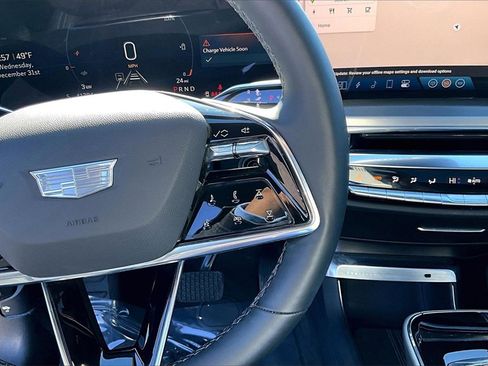 Certified 2024 Cadillac Lyriq Sport image 12