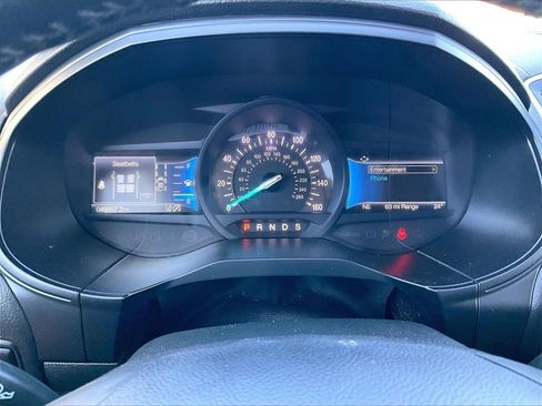 Used 2023 Ford Edge SEL w/ Convenience Package image 24