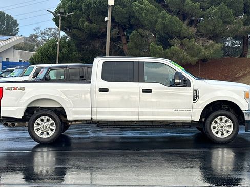 Used 2022 Ford F250 XL w/ STX Appearance Package image 3