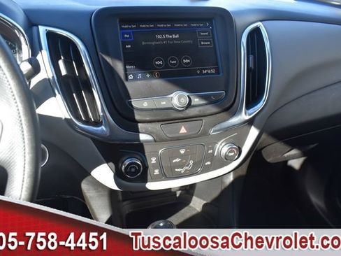 Used 2020 Chevrolet Equinox LS w/ LS Convenience Package image 32
