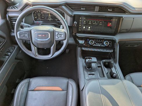 Used 2026 GMC Sierra 1500 AT4 w/ AT4 Premium Package AWD/4WD image 10