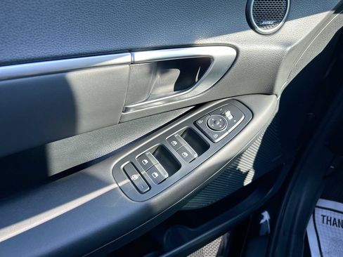 Used 2022 Hyundai Sonata SEL FWD image 25