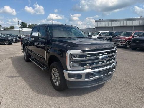 Used 2023 Ford F250 Lariat w/ Chrome Package AWD/4WD image 8