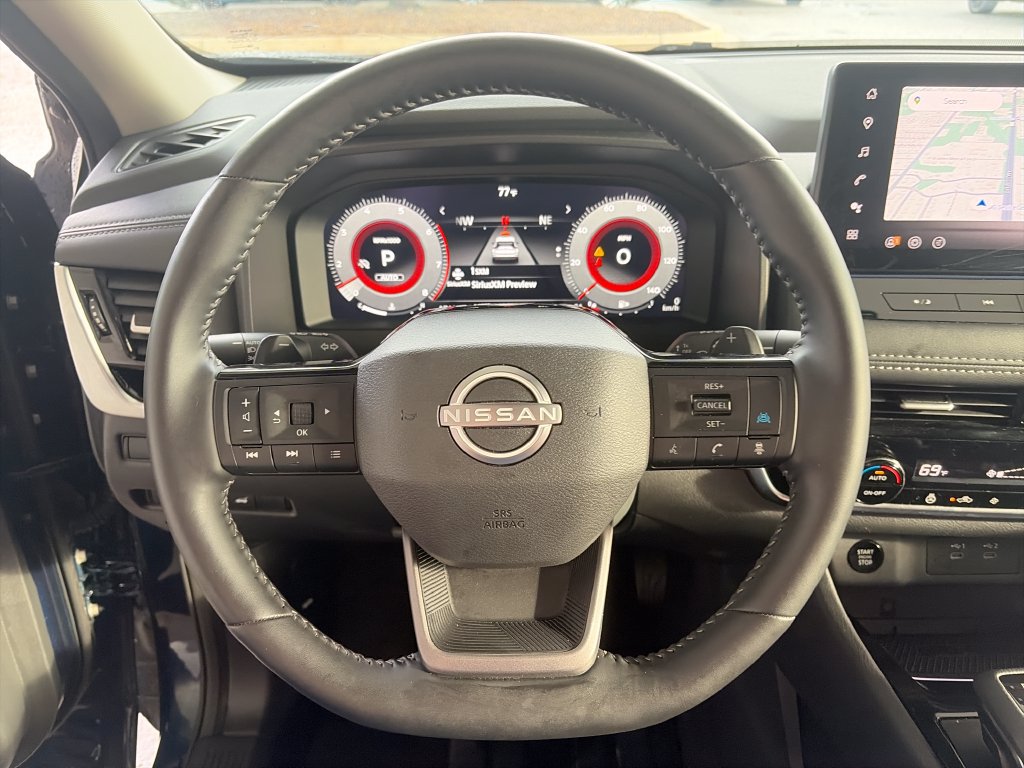 Used 2026 Nissan Rogue SL AWD/4WD image 14