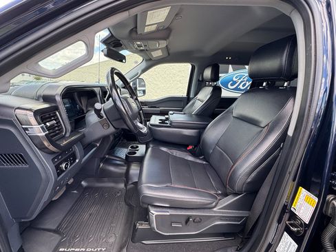 Used 2023 Ford F250 Lariat w/ Sport Appearance Package AWD/4WD image 12