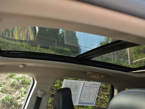 Used 2022 Lincoln Nautilus Reserve w/ Cargo Utility Package image 10