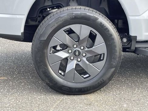 New 2025 Ford F150 Lightning Flash image 7