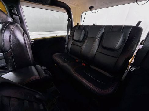 Used 2019 Jeep Wrangler Rubicon w/ Uconnect 4C Nav & Sound Group AWD/4WD image 25
