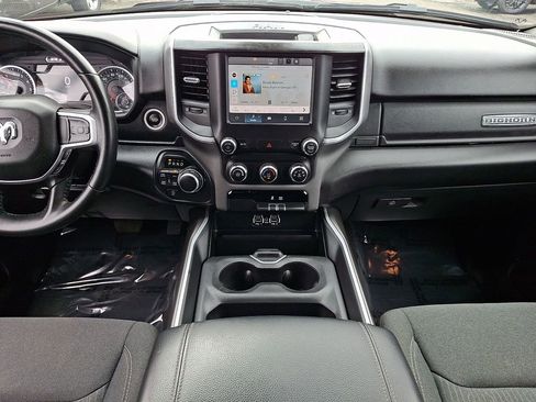Used 2022 RAM 1500 Big Horn AWD/4WD image 16