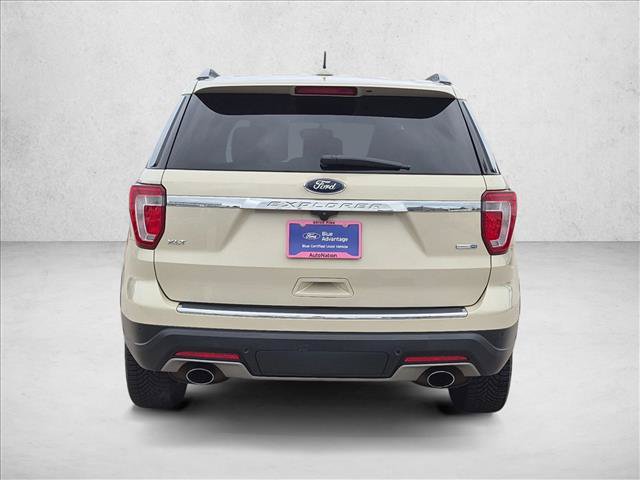 Certified 2018 Ford Explorer XLT w/ Equipment Group 202A AWD/4WD image 7
