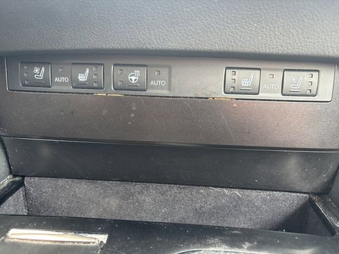 Used 2023 Lexus ES 250 w/ Premium Package image 29