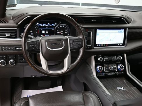 Used 2021 GMC Yukon Denali w/ Denali Ultimate Package AWD/4WD image 35
