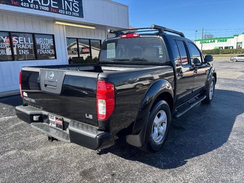 Used 2005 Nissan Frontier LE w/ (X01) Leather Pkg image 8
