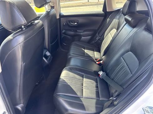 Used 2024 Honda HR-V EX-L image 17