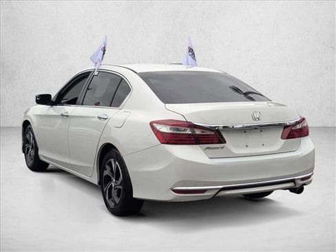 Used 2016 Honda Accord LX image 7