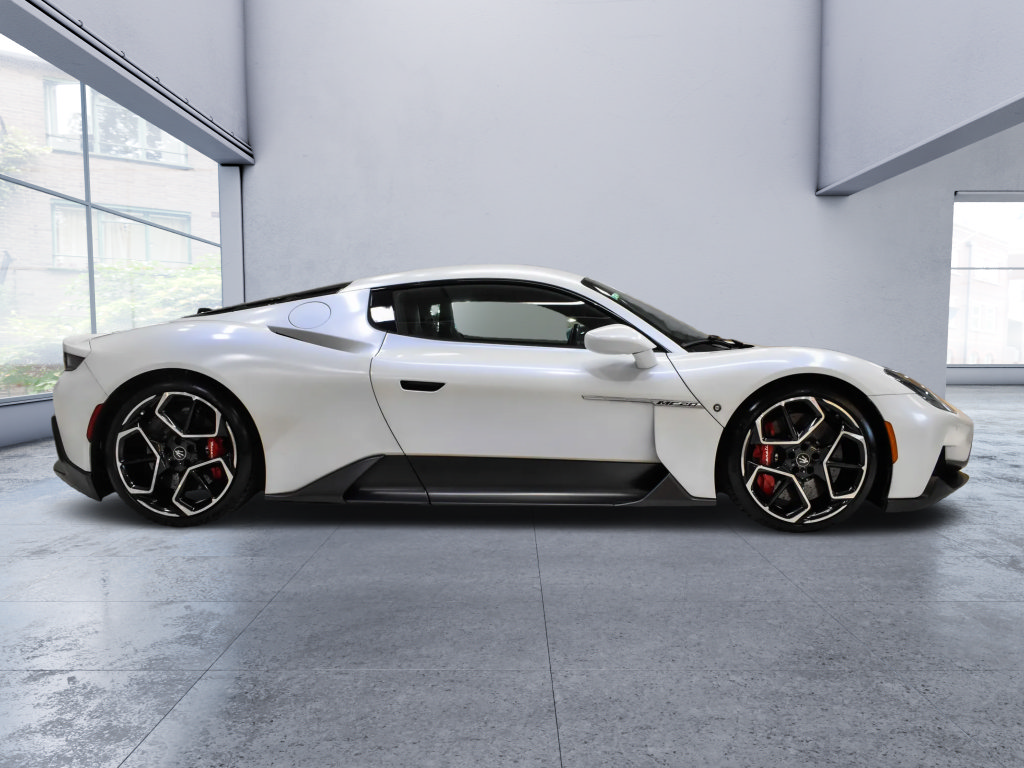 Used 2022 Maserati MC20 Coupe RWD image 8