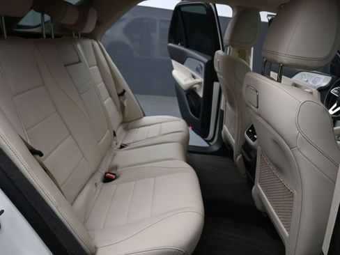 Used 2020 Mercedes-Benz GLE 350 4MATIC image 25