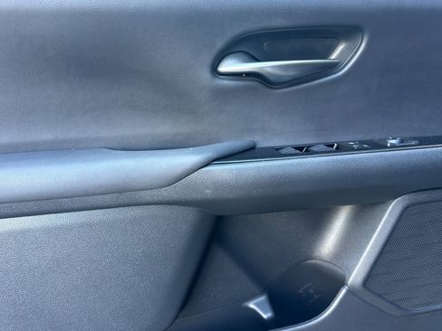 Certified 2022 Lexus UX 250h F Sport image 12