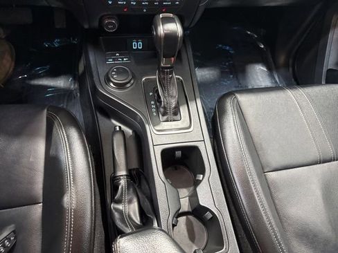 Certified 2019 Ford Ranger Lariat w/ Equipment Group 501A Mid image 20