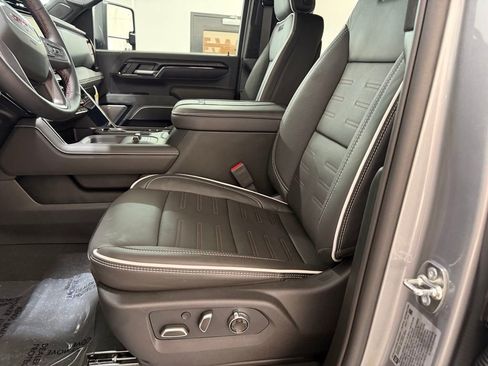 New 2026 GMC Sierra 2500 AT4X image 29