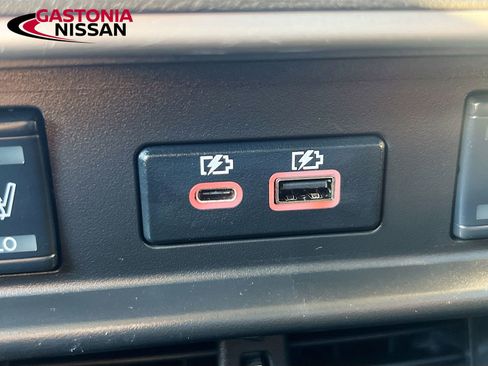 Used 2023 Nissan Murano SL w/ Cargo Package image 34