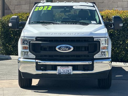 Used 2022 Ford F350 XL w/ Power Equipment Group RWD image 9