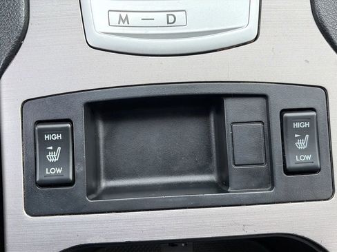 Used 2014 Subaru Legacy 2.5i Limited image 41