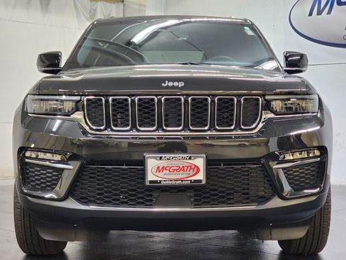 Used 2024 Jeep Grand Cherokee Limited AWD/4WD image 11