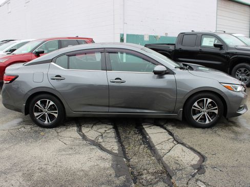 Certified 2022 Nissan Sentra SV image 7