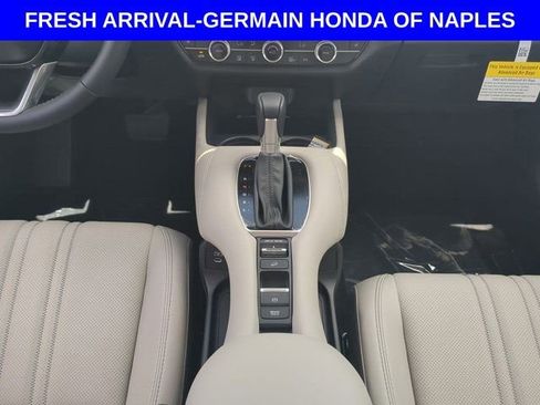 New 2026 Honda HR-V EX-L image 16