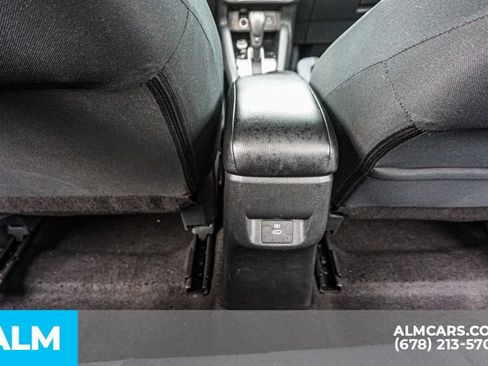 Used 2024 Nissan Versa SV FWD image 30