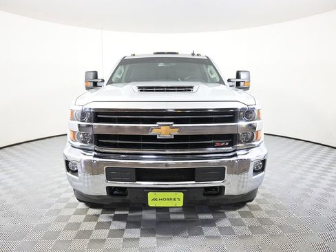 Used 2019 Chevrolet Silverado 2500 LT w/ LT Convenience Package AWD/4WD image 11