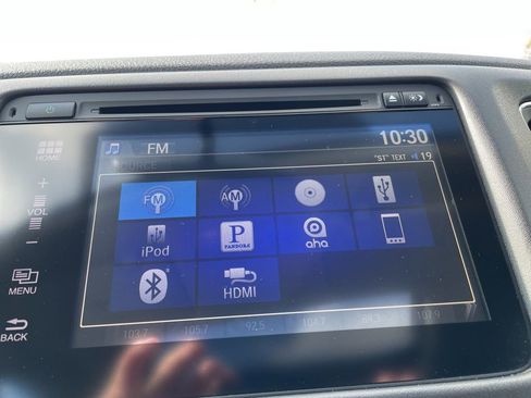 Used 2017 Honda HR-V EX image 16