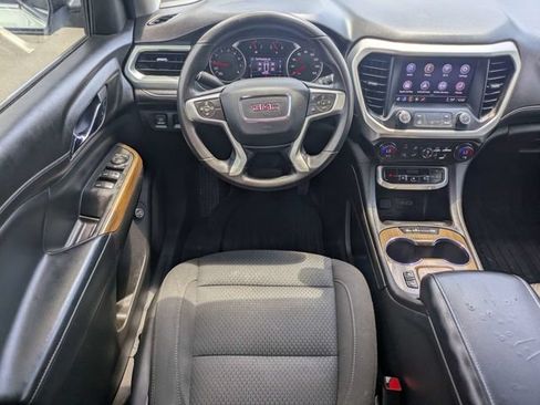 Used 2021 GMC Acadia SLE w/ Driver Convenience Package FWD image 17