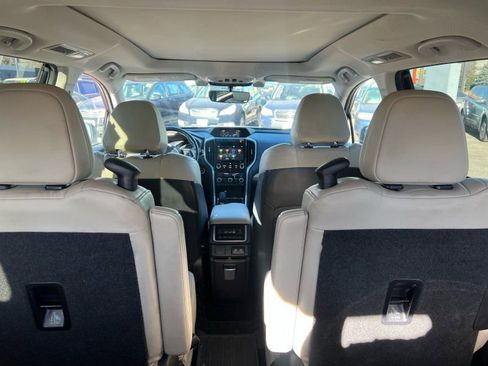 Used 2019 Subaru Ascent Limited image 12