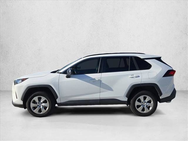 Used 2021 Toyota RAV4 LE FWD image 8