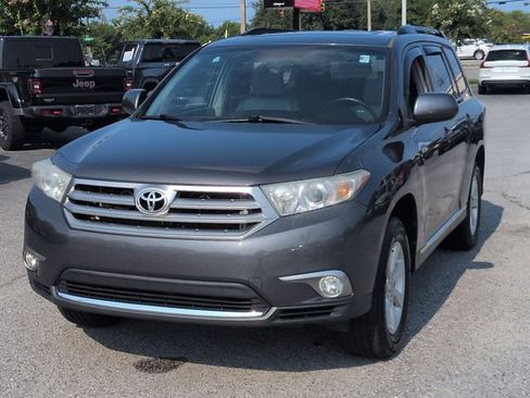 Used 2013 Toyota Highlander SE AWD/4WD image 7
