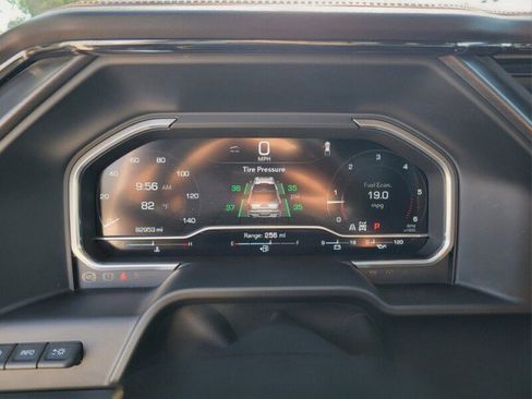 Used 2023 GMC Sierra 1500 AT4 w/ AT4 Premium Package image 20