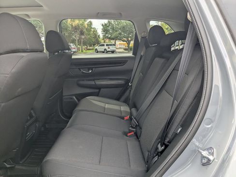 Used 2025 Honda CR-V EX image 13