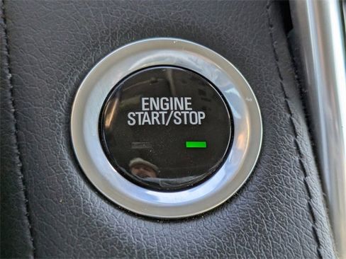 Used 2020 Cadillac Escalade Luxury image 27