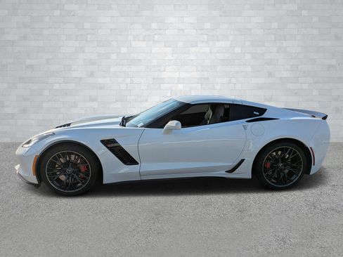 Used 2019 Chevrolet Corvette Z06 w/ Chrome Badge Package image 8